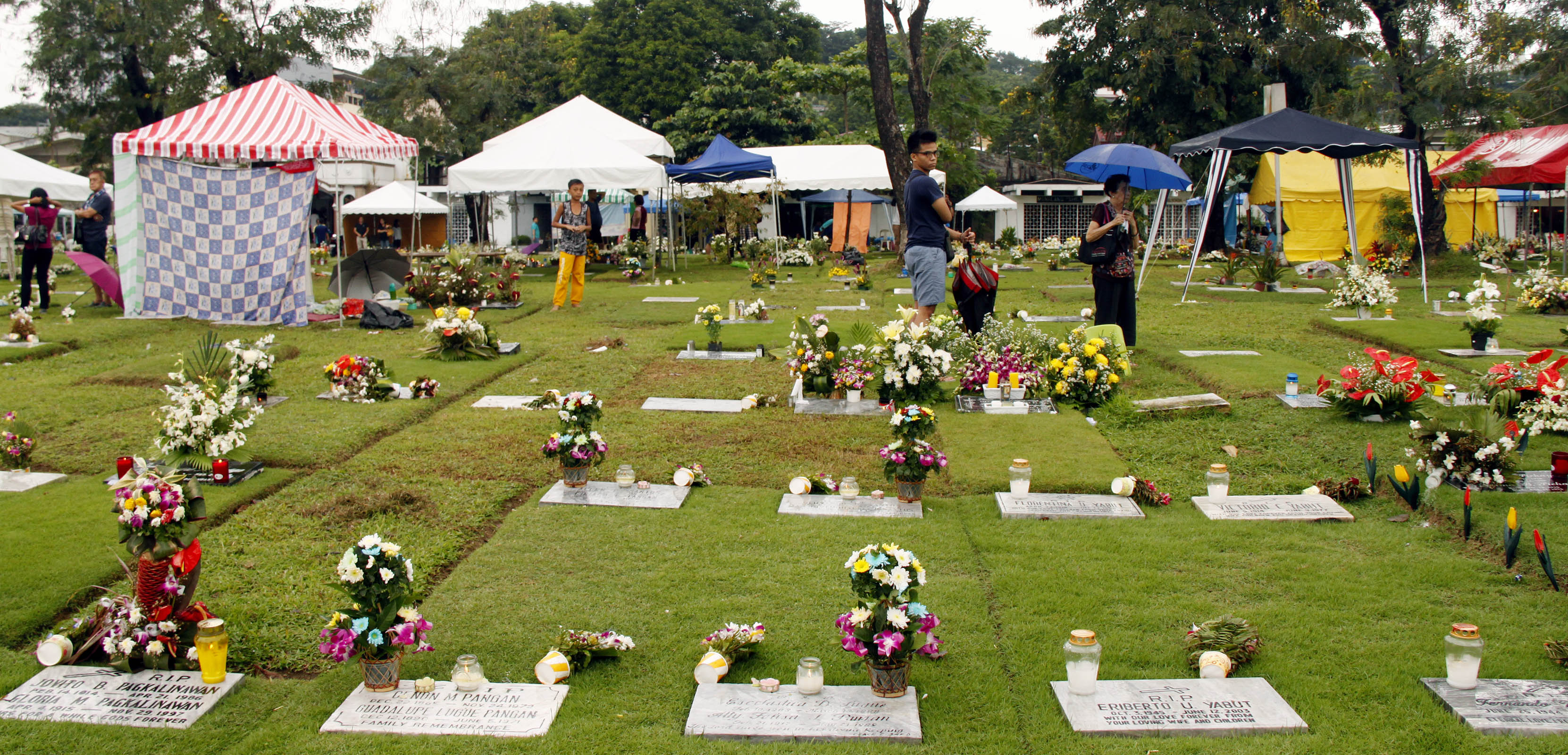 connecticut-cemetery-accused-of-moving-remains-in-plot-to-stack-newly