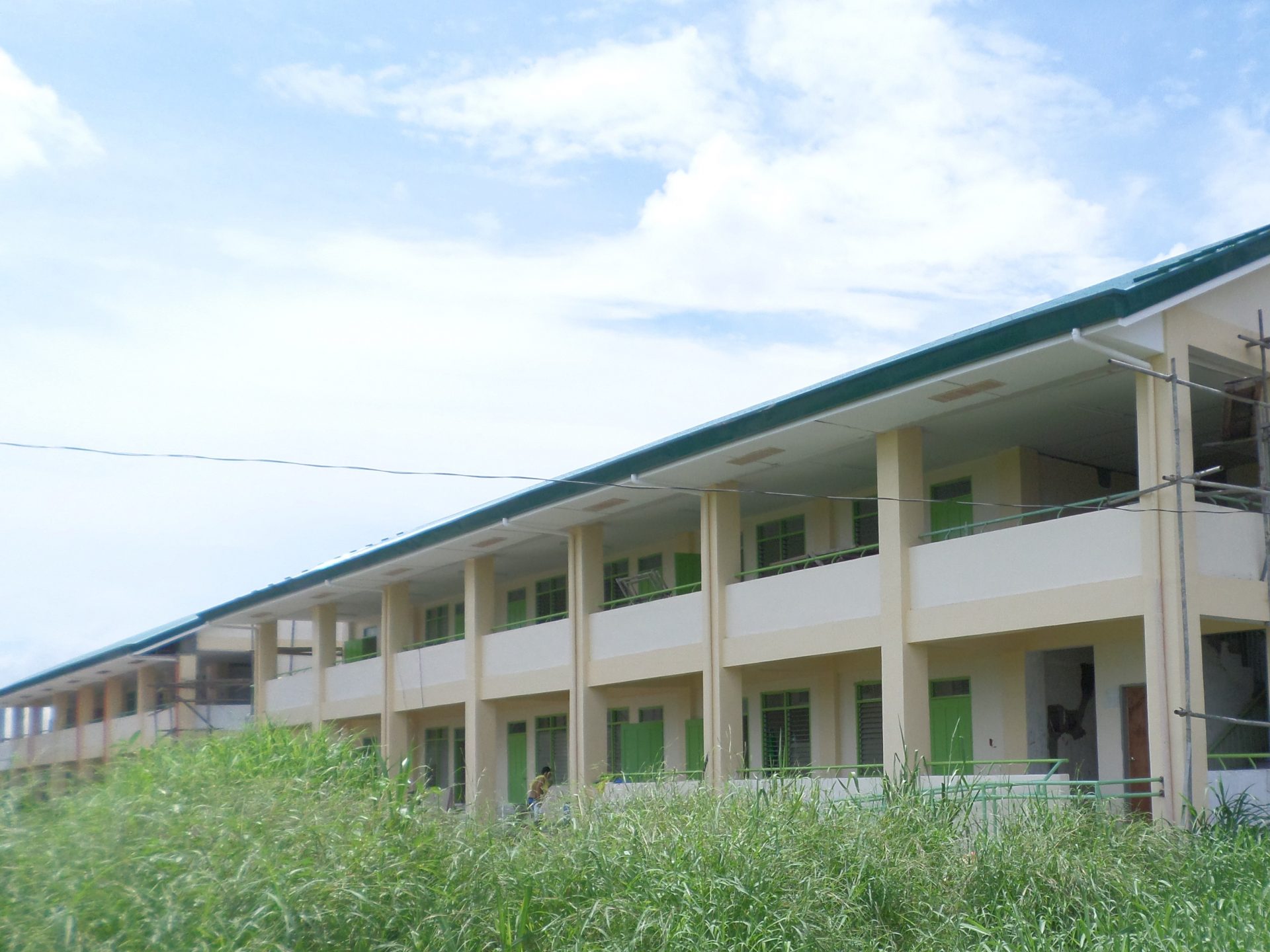 DPWH completes 381 school buildings in Region 6