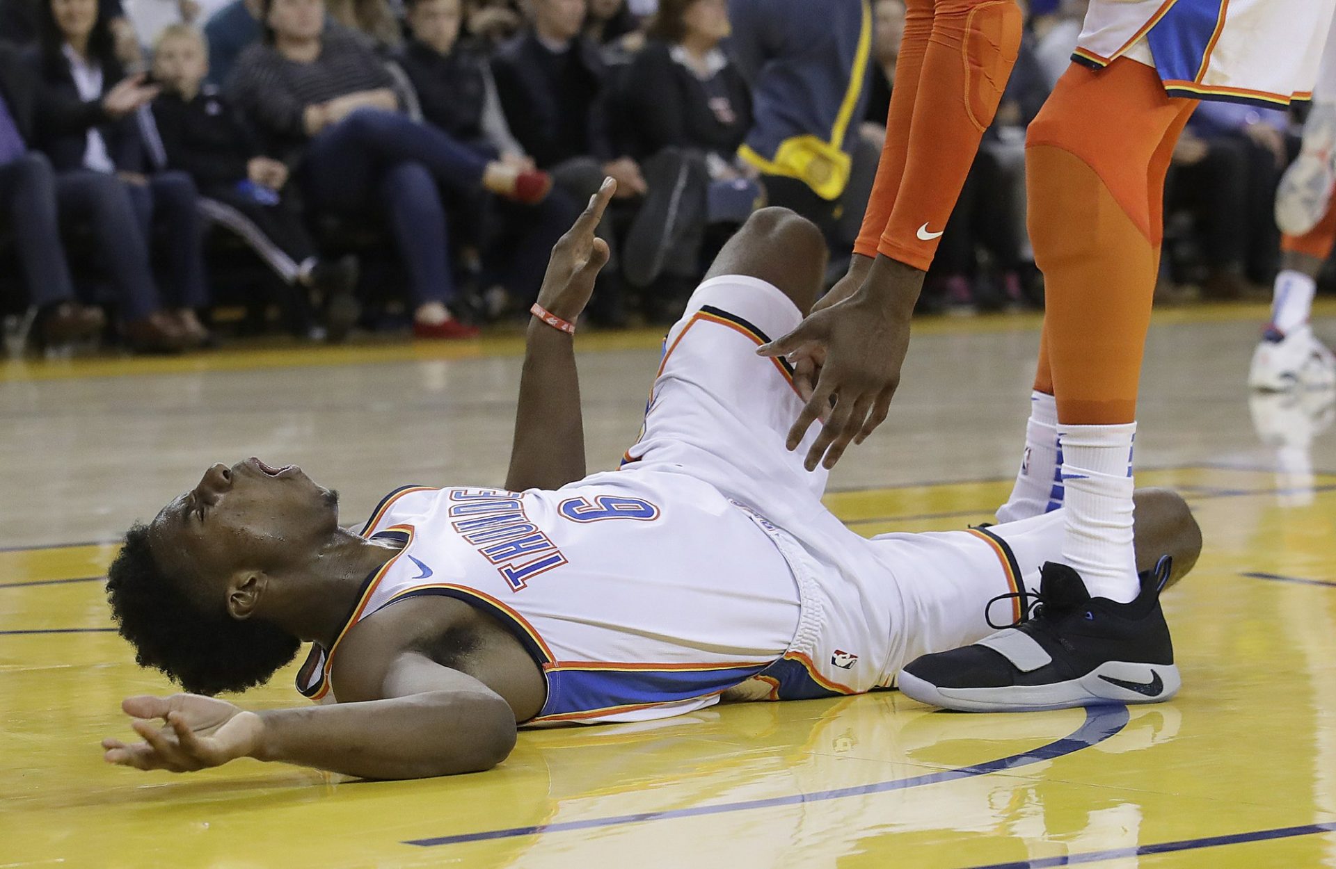 Westbrook stars, Diallo hurt as Thunder win vs Warriors