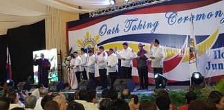 Oath taking ceremony of the newly-elected councilors of Iloilo City administered by Supreme Court Associate Justice Francis Jardeleza at Iloilo Convention Center. PN PHOTO