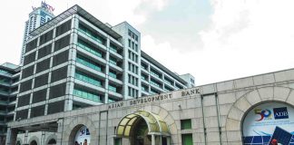 The Asian Development Bank reduced its economic growth forecast for the Philippines to 6.2 this year while retaining 6.4 percent for the year 2020. NEWS.TJ