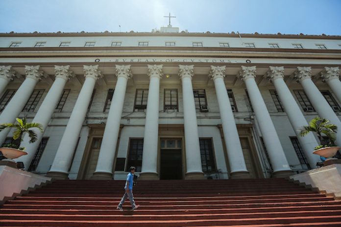 President Rodrigo Duterte believes he can cut corruption in the government by a third once he weeds out “crooked officials and employees” from the Bureau of Customs. ABS-CBN NEWS