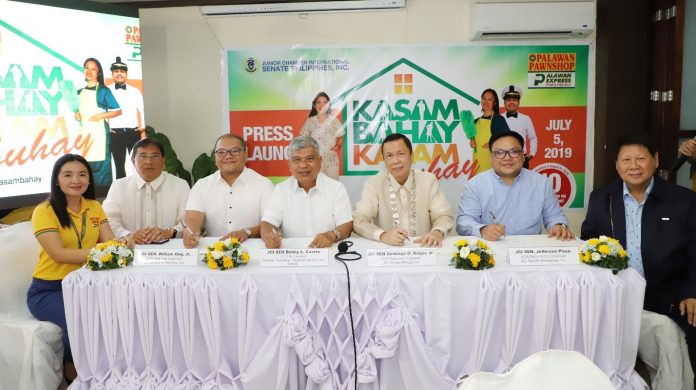 Cesa Centeno , Area Promotion Division Head Palawan Pawnshop-Palawan Express Pera Padala. & JCI Sen Rene Natividad, National External Vice President. JCI Sen William Ong, National Chairman 2019 Kasambahay Awards. JCI Sen. Bobby L. Castro CEO & President, Palawan Pawnshop-Palawan Express Pera Padala. JCI Sen Domingo Roque Jr. 2019 National President. JCI Sen Jefferson, Plaza 2019 National Co Chairman 2019 Kasambahay Awards. and JCI Sen Juanito Sia, 2017 National President.