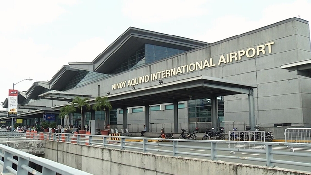 Sergio Dagooc of APEC party-list was checking in at the Ninoy Aquino International Airport Thursday for his flight to Cagayan de Oro and told the PAL agent that aside from clothes, his bag contained a “bomb.”