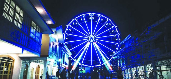 The 25-meter high Ferris wheel dubbed “Silay Eye” is one of the attractions at the Magikland, the first outdoor theme park in the Visayas located in Silay City, Negros Occidental. The one-stop entertainment destination will be open to public in October this year. MPE PHOTO