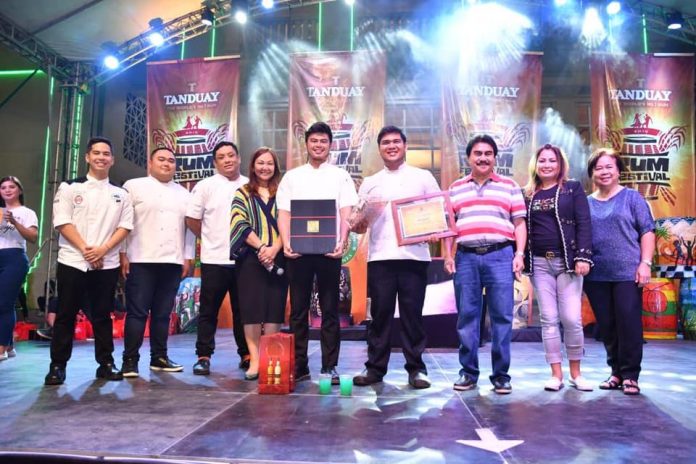 Winners of Culinaria Competition (appetizer and main dish category) 1st place – Dan Altarejos and Christian dela Cruz. BACOLOD CITY PIO