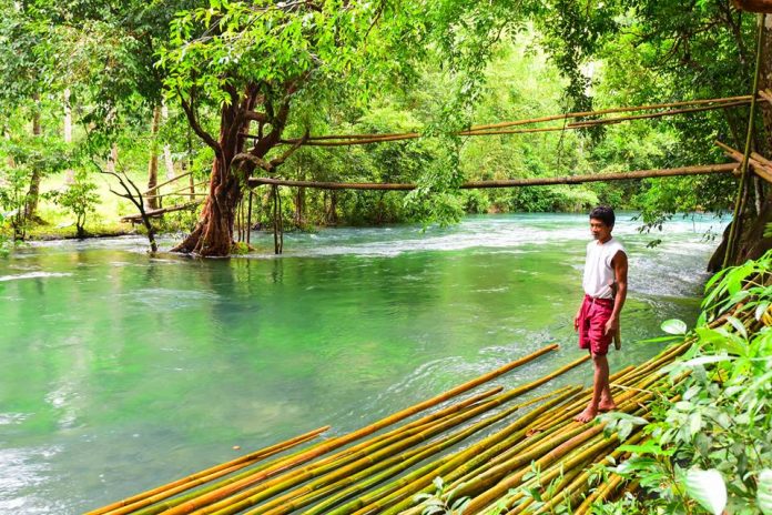 Bugang River in the municipality of Pandan, Antique ranked first among the cleanest inland bodies of water in the Western Visayas in 2012. PHOTO BY CONRAD VILLAVERT