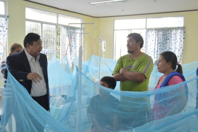 Mayor Jerry Treñas of Iloilo City checks dengue patients at the Hydration Unit of the La Paz Maternity and Reproductive Health Center. In response to rising dengue cases in the metro, the city government opened on Aug. 8, 2019 its Hydration Unit at the second floor of the La Paz Maternity and Reproductive Health Center. The Hydration Unit will primarily cater to patients referred by the City Health Office’s (CHO) district health centers in order for them to be unloaded of the many patients being assessed, diagnosed and managed as dengue cases. Its objective is to hydrate and monitor diagnosed dengue positive patients without warning signs based on Department of Health’s (DOH) issued guidelines.