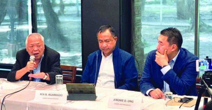 PAMPI president Felix Tiukinhoy Jr., left, talks to the media Friday on the possible impact of the African Swine Fever scare on meat processors. With him are PAMPI spokesperson Rex Agarrado, and PAMPI vice president Jerome Ong. TED CORDERO