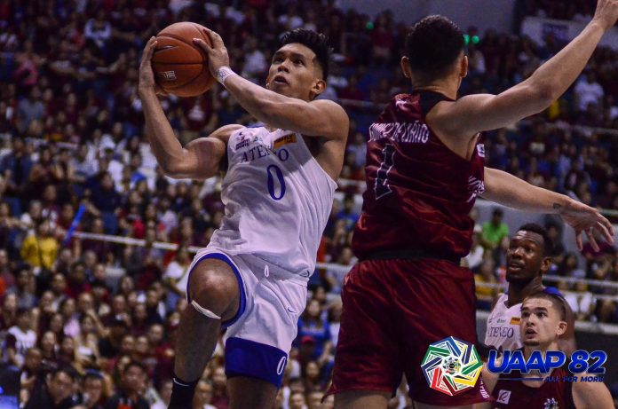 Ilonggo Ferdinand “Thirdy” Ravena III of Ateneo Blue Eagles goes for an inside basket. UAAP PHOTO