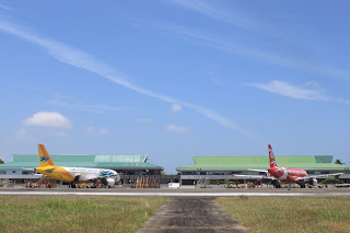 The Kalibo International Airport is one of the two airports under a House of Representatives bill which seeks for the establishment of Aklan Airport Authority – tasked to look into the facilities of the two airports amid influx of tourists visiting Boracay Island in Malay town. AKEAN FORUM