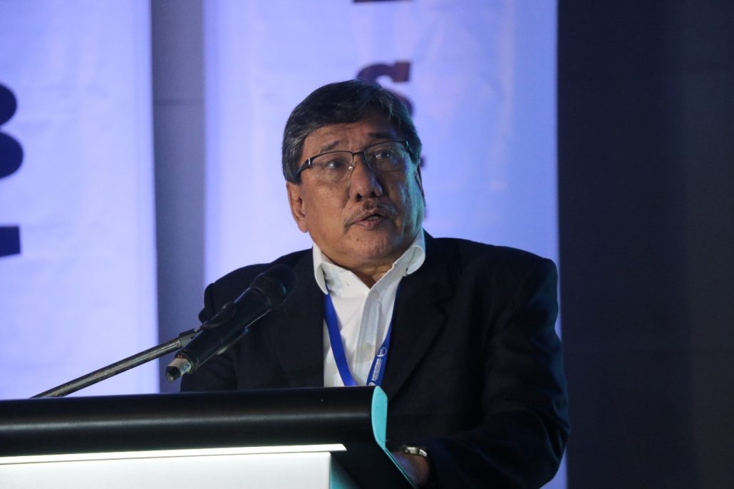 Dan Baliao, chief of the Aquaculture Department of the Southeast Asian Fisheries Development Center, pushes for environment-friendly tiger shrimp farming during the 12th Philippine Shrimp Congress in Bacolod City on Nov. 20.