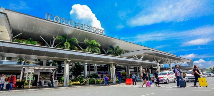 Classified as an international airport, the Iloilo Airport is the first airport in both Western Visayas and the island of Panay to be built to international standards, and it is also considered to be the primary gateway into the region. Located in Cabatuan, Iloilo, it has a 13,700-square-meter main passenger terminal. It is divided into three levels: arrivals and baggage claim on the first floor, check-in on the second floor and departures on the third floor. IAN PAUL CORDERO/PN