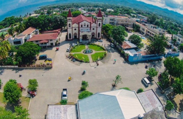 The San Carlos City in Negros Occidental receives the Association of Southeast Asian Nations “Clean Tourist City” award for the second time – a recognition valid from 2020 to 2022. It will join two other cities from the Philippines – the Iloilo and Baguio. DYPR NEGROS CHRONICLES TIMES/WRITERS EDGE