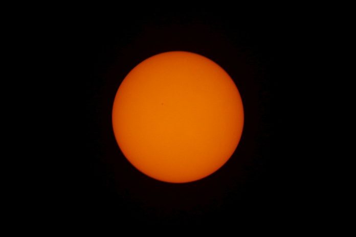 The sun is seen from the Beach of Ternate Island at the end of a solar eclipse, Indonesia, Mar. 9, 2016. BEAWIHARTA/REUTERS