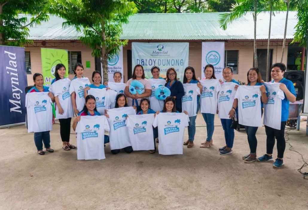 Premier Ventriloquist Ony Carcamo teach the students of Western Visayas Sanitarium Integrated School about proper hygiene and water conservation. 