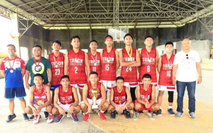 Tanon College basketball team. PHOTO COURTESY OF RICHARD GABAYOYO