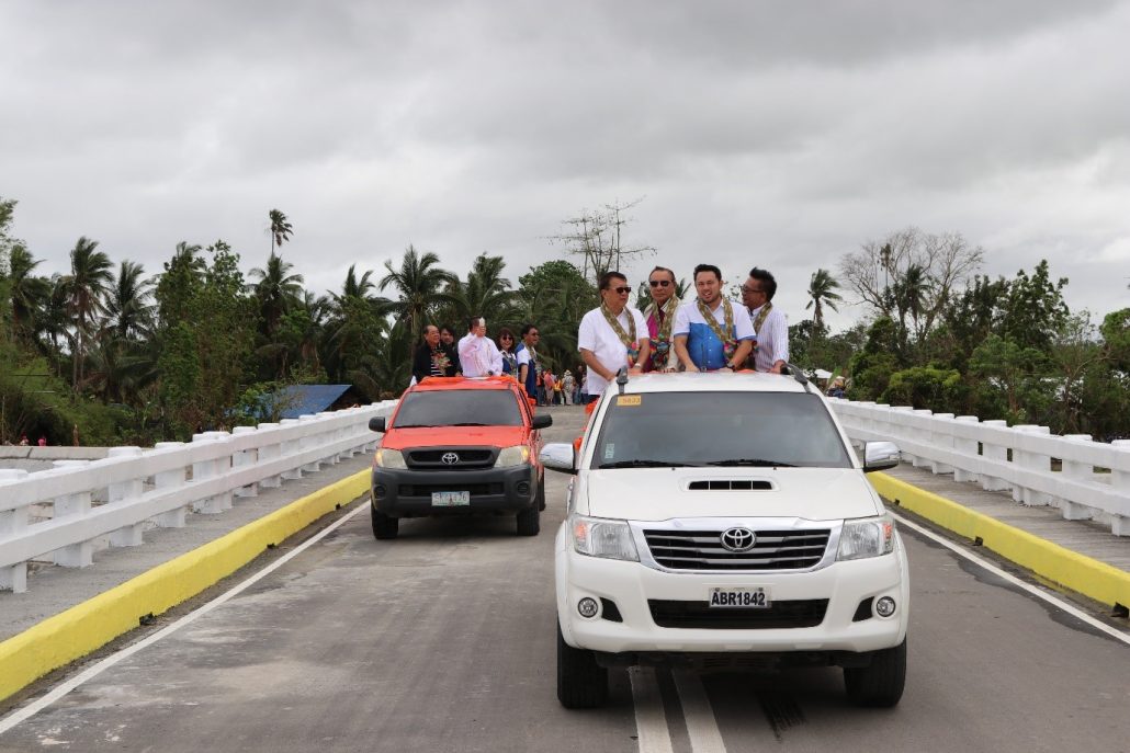 DPWH secretary Mark Villar, along with Aklan local officials and DPWH 6 officials make a drive-through along the 770-lineal meter Kalibo Bridge III. J. SAMSON