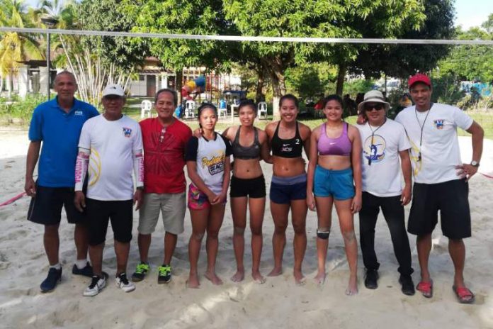 Olga Montilla and Honey Grace Cordero of Team Silay B (third and fourth from left) are champions in the NVF Beach Volleyball For a Cause women’s category. They defeated Bernadeth Pons and Nikka Medina of Team Pons (third and fourth from right). PHOTO COURTESY OF BORGE PORCEL