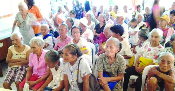 For the first quarter of 2020, to be paid are social pensioners from cities of Escalante, Bago, Himamaylan, Kabankalan, Sipalay, and towns of Toboso, Escalante, Calatrava, E.B. Magalona, Pontevedra, Moises Padilla, Isabela, La Castellana, Binalbagan, Hinobaan, Ilog and Candoni. PNA