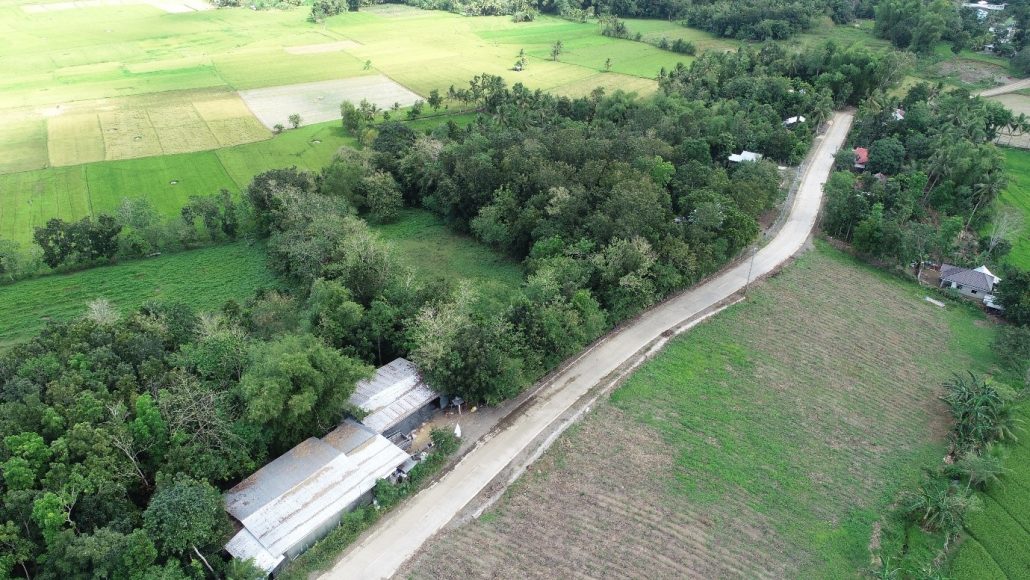 1.7-kilometer road along Brgy. Gama Grande - Gama Pequeño – Malaguinabot – Tahing – Sitio Agdayao in Calinog, Iloilo providing safe and fast transportation access from highlands to town proper. Photo courtesy of DPWH, Iloilo 2nd DEO.