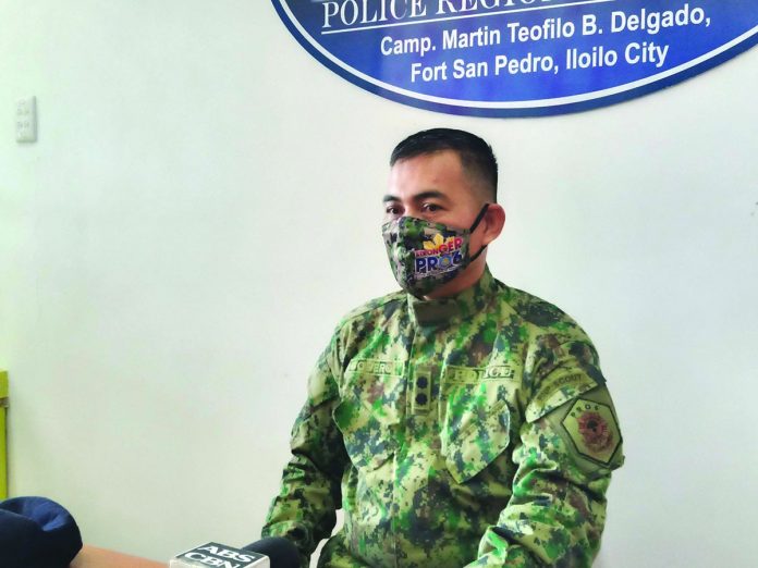 Police officers will just “help and assist” local authorities in searching for coronavirus disease 2019 patients, clarified Police Colonel Gilbert Gorero, spokesperson of the Police Regional Office 6. IAN PAUL CORDERO/PN