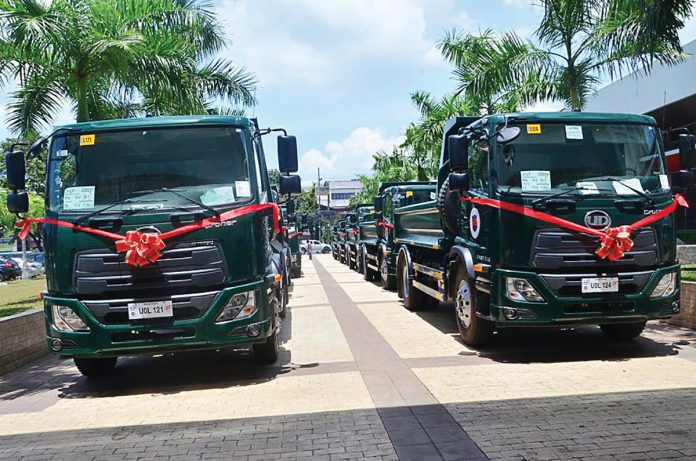 Brand new dump trucks of the Iloilo provincial government. Capitol PIO Photo