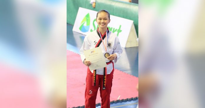 Elisha Venice Aguilar captures bronze in the blackbelt juniors women.