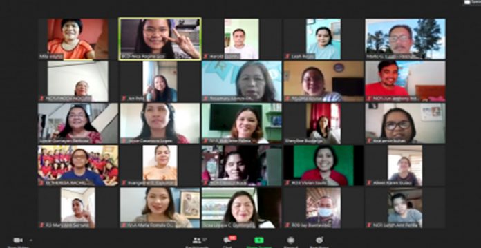 LEADING THE BLIND Department of Education consultant Milagros Wayno (upper left) speaks during a webinar for Department of Education teacher-writers on curriculum development for learners with visual impairment on Aug. 3 to 5. DEPED-CENTRAL OFFICE/MILA WAYNO