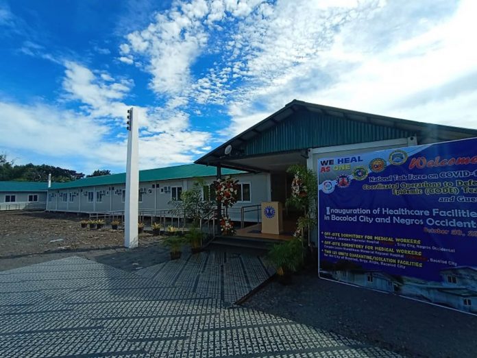 The quarantine facilities constructed by DPWH in Brgy. Alijis, Bacolod City will provide temporary shelter for isolation and treatment of COVID-19 patients. Photo by I.G. Tantiado