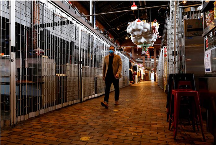 Eateries in the ByWard Market Square building are seen closed as a result of measures taken to slow the spread of the coronavirus disease 2019 in Ottawa, Ontario, Canada. BLAIR GABLE/REUTERS