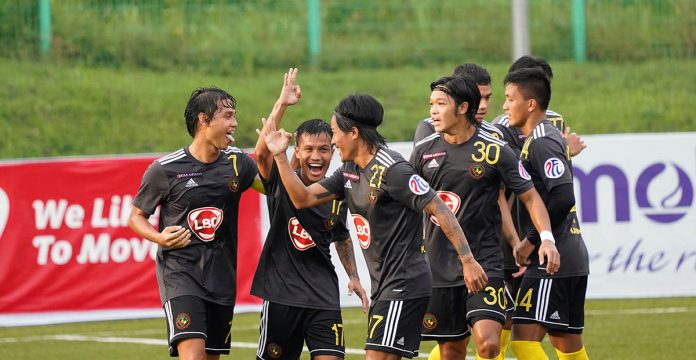 Ilonggo Jovin Bedic (7) and Kaya Futbol Club-Iloilo aim to bounce back against Mendiola 1991 FC this morning. PFL PHOTO