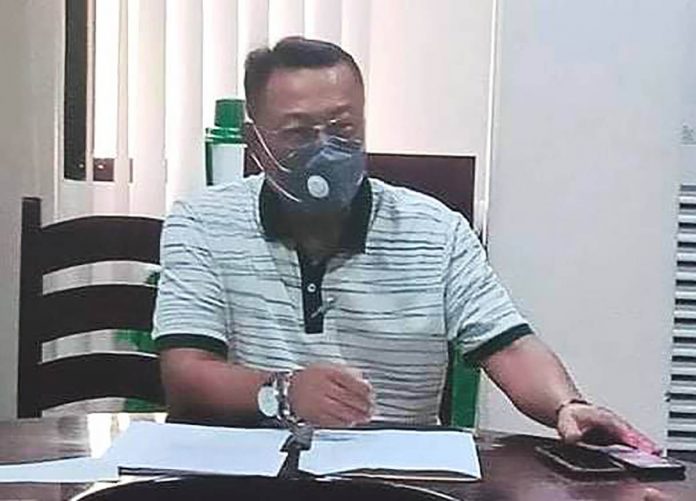 Mayor Ruben Corpuz of Jordan, Guimaras urges his constituents to observe precautionary measures – wear facemask and face shield, physical distancing and proper hand washing.