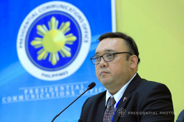 “Hindi naman po natin pupwede ipagkait sa mga lokal na pamahalaan ‘yung kanilang hurisdiksyon na mag-issue ng business permits,” says Presidential spokesperson Harry Roque Jr. PRESIDENTIAL PHOTO