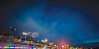 GLOWING BRIDGE Dark for decades, the iconic Iloilo Bridge (also known as Diversion Bridge) in Mandurriao, Iloilo City is now adorned with light emitting diodes that glow at night. ILOILO CITY ENGINEERING OFFICE