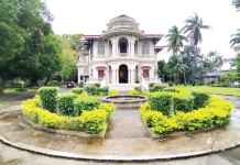 REMNANT OF THE PAST. The Molo Mansion is a reminder of the glorious days of the Yusay-Consing clan. Its graceful arches, high ceilings, and its wood carvings show luxury and magnificence.