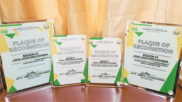 The Legal Assistance Division of the Department of Agrarian Reform Regional Office VI gets several plaques of recognition for outstanding performances in 2019. The awards are: Top 1 Region with the Highest Number of ALI Cases Resolved; Top 2 Region with Highest Number of Resolution in Referral Cases; Top 2 Region with the Highest Number of Accomplishment in Representation in Quasi-Judicial Cases; and Top 4 Region with Highest Number of Accomplishment in the Processing of Land Transfer Clearances. DARRO VI