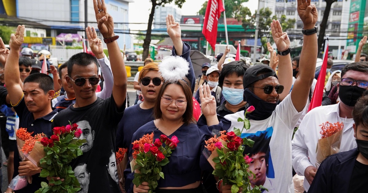 Thai prosecutor indicts 18 over anti-government protests