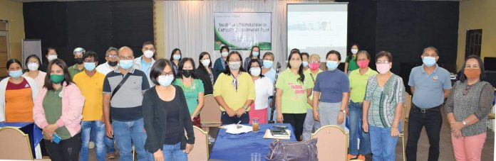 A total of 27 representatives from various farmers and fisherfolk cooperatives and local government units in the region joined the “Sagip Saka Preparation of Capacity Development Plan” spearheaded by the Department of Agriculture Western Visayas recently. DA-6