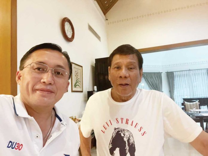 Senator Christopher "Bong" Go takes a selfie with President Rodrigo Duterte. He posted the photo online on Wednesday evening to show that Duterte is in good condition. BONG GO