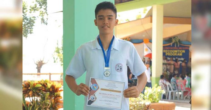 Richdile John Nava emerges as champion in the 18-and-under category of the Guimaras’ Players’ Center Sports Academy’s (GPCSA) online chess tournament. RICHDILE JOHN NAVA/FACEBOOK