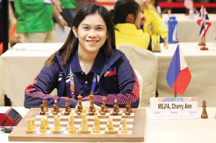 Cherry Ann Mejia had a solid showing in the Iloilo Kisela Knights’ win over the Mindoro Tamaraws by splitting her matches against the female import of the opponent. FACEBOOK