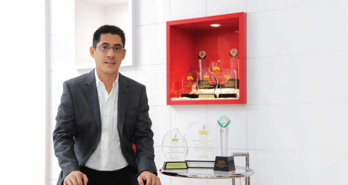 Universal Robina Corp. Thailand’s General Manager Tanant Suwanraks