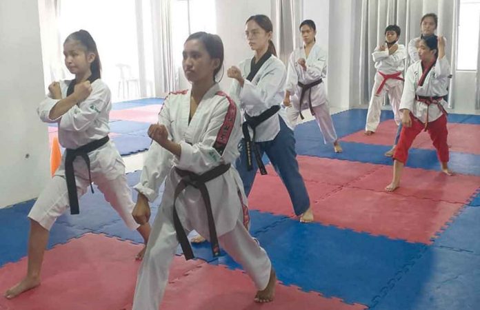 RR Taekwondo Training Center jins in action during the 6th World Taekwondo Online Tiburones de Venezuela online competition. RR TAEKWONDO TRAINING CENTER