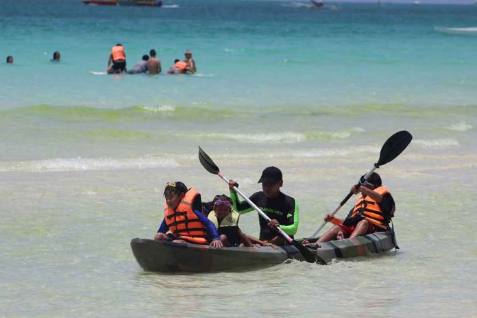 Tourists visiting the world-renowned Boracay Island are increasing. From June 1 to 24, the Malay, Aklan Tourism Office reported 20,058 arrivals through Caticlan, a big leap from the 1,737 guests in the previous month, Malay chief tourism operations officer Felix Delos Santos Jr. says. NUMBERS PICKING UP