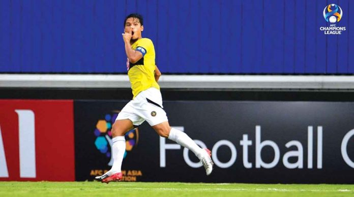 Ilonggo Jovin Bedic gestures after scoring a goal for Kaya Futbol Club-Iloilo during their game against South Korea’s Ulsan Hyundai. AFC