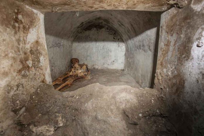 A view of the tomb located in the necropolis of Porta Sarno, in the east of Pompeii’s urban center. Archaeologists in the ancient city of Pompeii have discovered a remarkably well-preserved skeleton during excavations that also shed light on the cultural life of the city before it was destroyed by a volcanic eruption in AD 79. ALFIO GIANNOTTI/POMPEII ARCHEOLOGICAL PARK