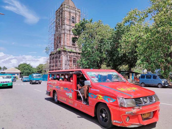 Public utility jeepney operators and drivers in Panay Island are calling for a P2.50 increase in fare due to the high cost of diesel fuel. There are around 5,000 jeepneys in Panay Island.