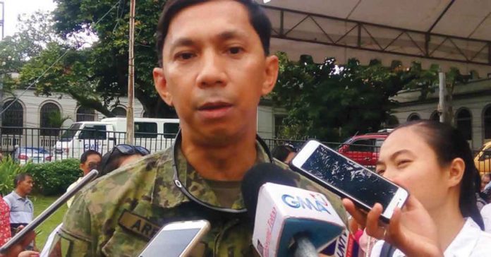 “Let us be wary of these terrorists. They are hiding behind the mask of fake human rights advocates. Let us not be fooled by their deceptive tactics and maneuvers. They are experts in fabricating and propagating false accusations and stories,” says Major General Benedict Arevalo, commander of the Philippine Army’s 3rd Infantry Division based in Jamindan, Capiz.