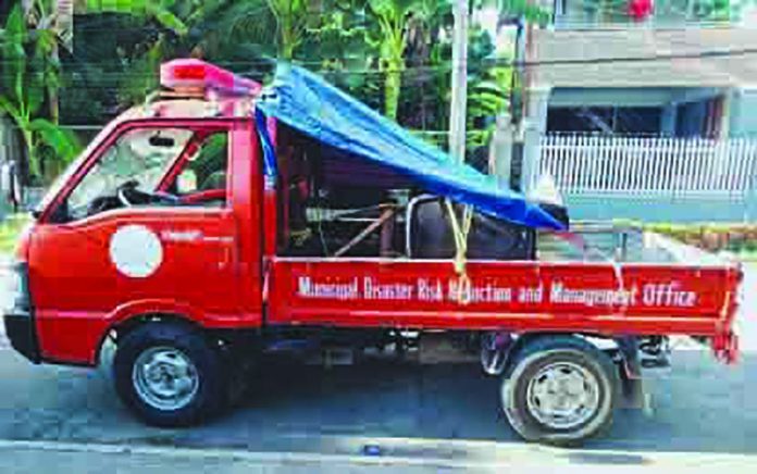 The Sibalom Municipal Disaster Risk Reduction and Management Office uses a mobile public address system to alert residents about Typhoon “Odette”. PHOTO COURTESY OF SIBALOM MDRRMO